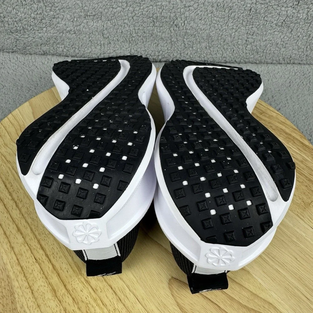 Nike Interact Run Mens Size 8 Womens 9.5 Black Road Running Shoes‎ Sneakers